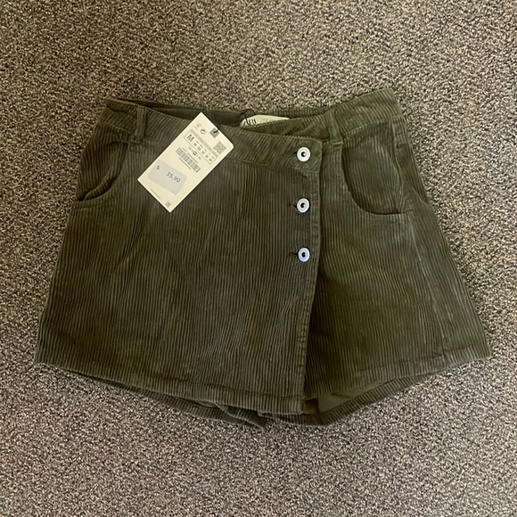Zara Skort - Picture 1 of 5